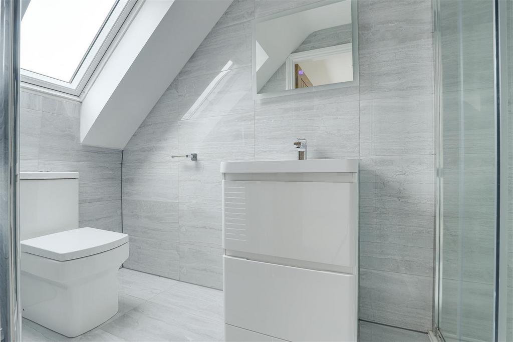 En-Suite 6