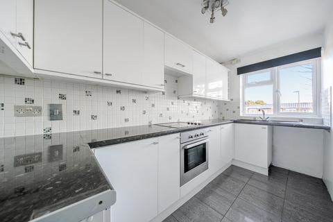 2 bedroom maisonette for sale, Foster Close, Hampshire PO14