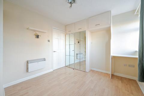 2 bedroom maisonette for sale, Foster Close, Hampshire PO14