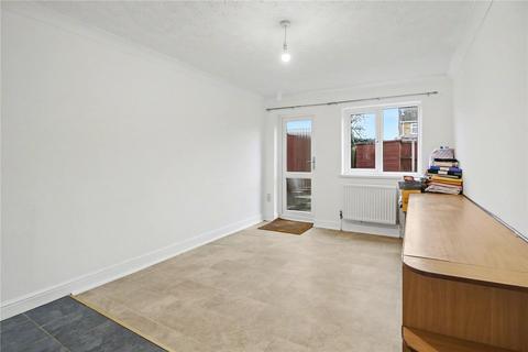 2 bedroom ground floor flat to rent, Edgefield Close, Norwich, Norfolk, NR6