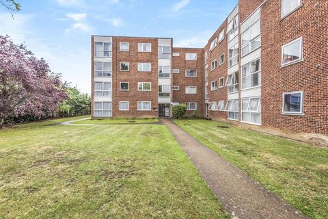 1 bedroom apartment to rent, Sunbury-on-Thames, Slough, Tw16