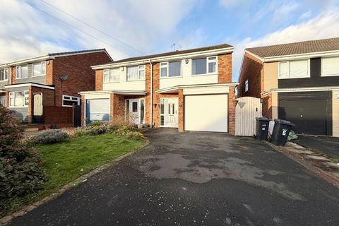 3 bedroom semi-detached house for sale, Hollies Street, Brierley Hill DY5