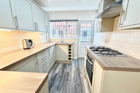 3 bedroom semi-detached house for sale, Hollies Street, Brierley Hill DY5