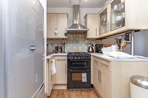 undefined, Fairfield West, Kingston Upon Thames KT1