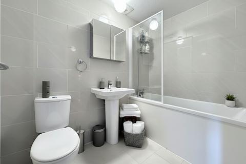 6 bedroom terraced house to rent, Heritage Close, Uxbridge, UB8