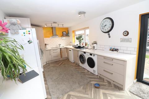 undefined, Nichols Way, Raunds NN9