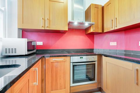 1 bedroom apartment to rent, Upper Street, London, N1