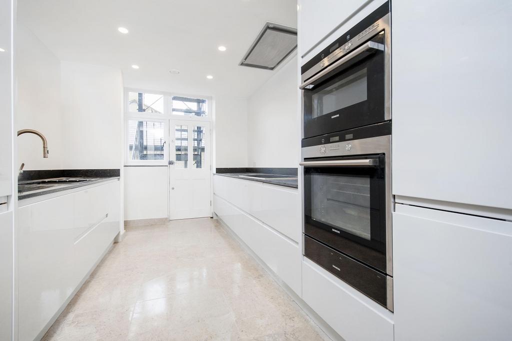Additional kitche...
