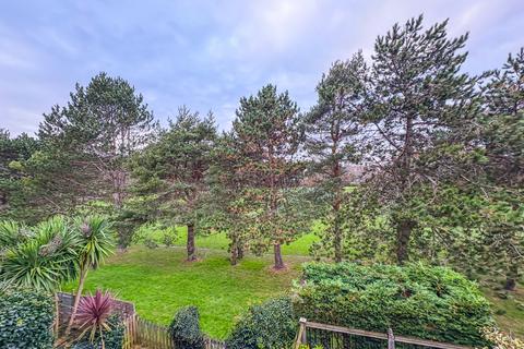 undefined, Warburton Close,  Eastbourne, BN21