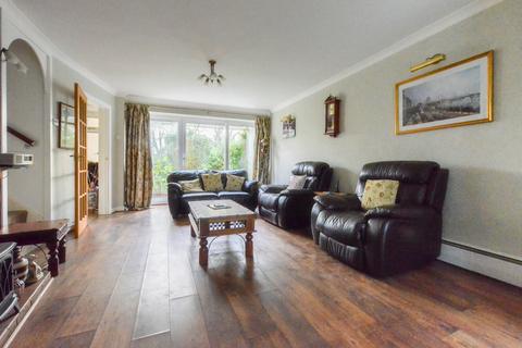 undefined, Warburton Close,  Eastbourne, BN21