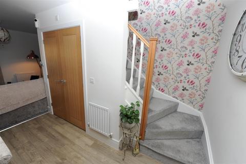 3 bedroom townhouse for sale, Quarry Park, Idle, Bradford