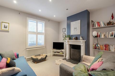 undefined, Vincent Road, Kingston Upon Thames KT1