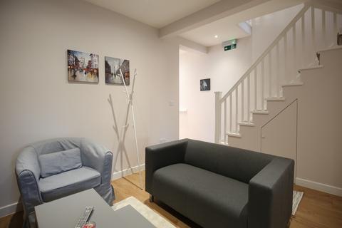 1 bedroom flat to rent, London E16