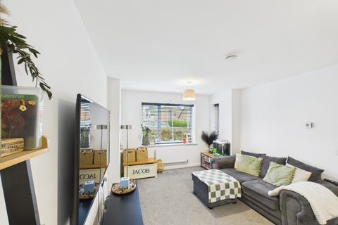 3 bedroom semi-detached house for sale, Hammersmith Close, Hull, HU8 0AJ