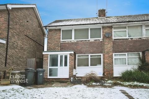 3 bedroom semi-detached house to rent, Western Gardens, Crowborough, East Sussex, TN6 3EB