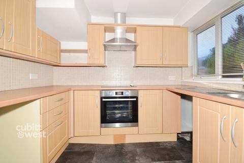 3 bedroom semi-detached house to rent, Western Gardens, Crowborough, East Sussex, TN6 3EB