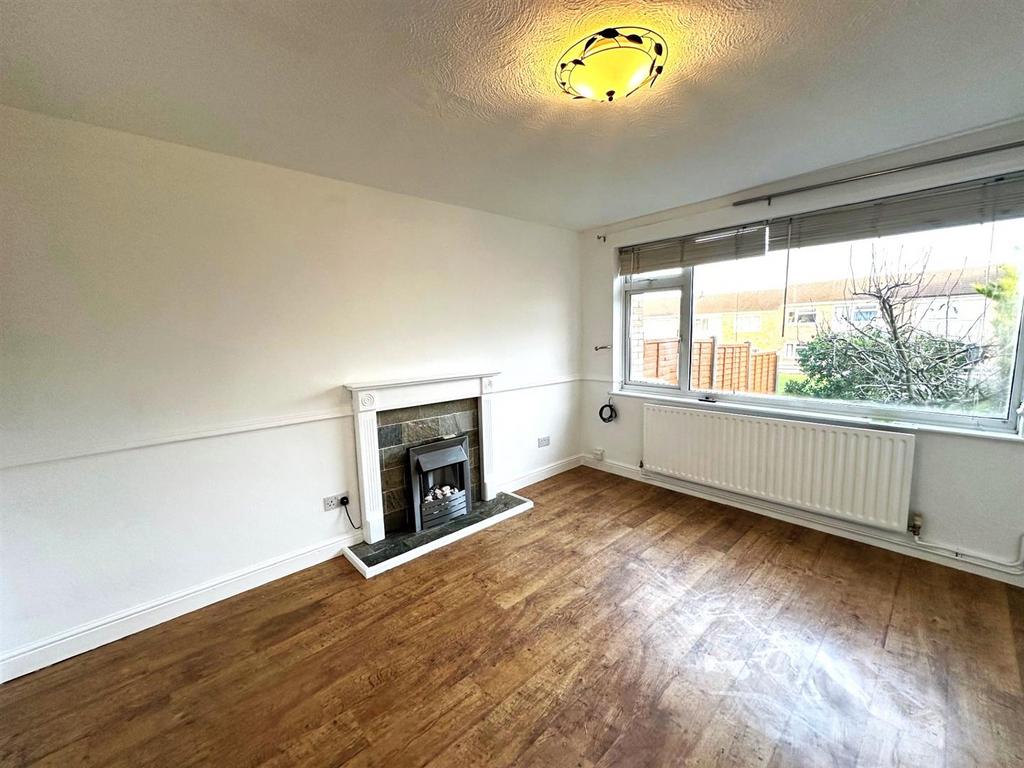 Living Room.jpg
