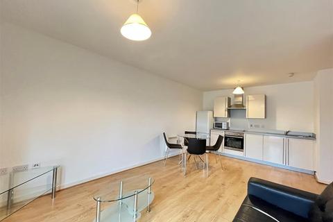 2 bedroom apartment to rent, Irwell Building, Derwent Street, Salford