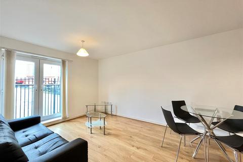 2 bedroom apartment to rent, Irwell Building, Derwent Street, Salford