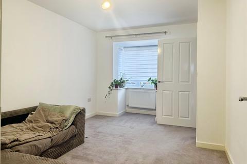 2 bedroom semi-detached house to rent, Sparrowhawk Crescent, Wootton, Northampton, NN4