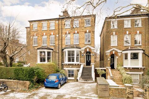 2 bedroom flat to rent, Hartham Road, London N7