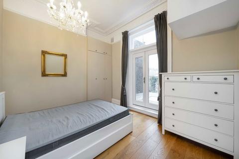 2 bedroom flat to rent, Hartham Road, London N7