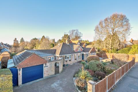 4 bedroom bungalow for sale, Heathfield Road, Woking, GU22