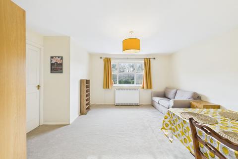 2 bedroom flat for sale, Massingberd Way, Tooting Bec