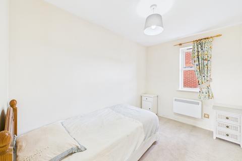 2 bedroom flat for sale, Massingberd Way, Tooting Bec