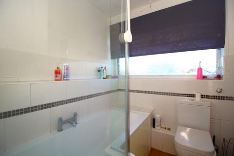 undefined, Rainham RM13