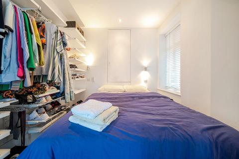 1 bedroom apartment to rent, Marsham Court, Marsham Street, SW1P