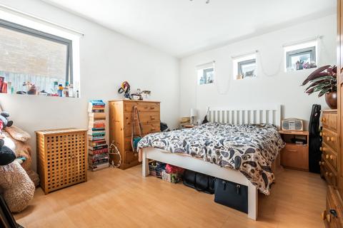 1 bedroom flat to rent, Anstey Road Peckham SE15