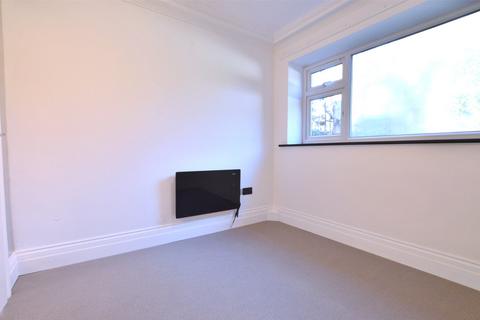 undefined, Oakfield Drive, Surrey RH2