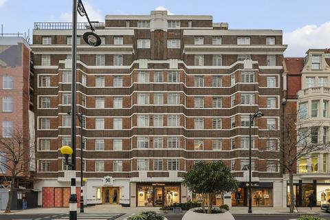 3 bedroom flat to rent, Sloane Street, London SW1X