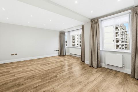 3 bedroom flat to rent, Sloane Street, London SW1X