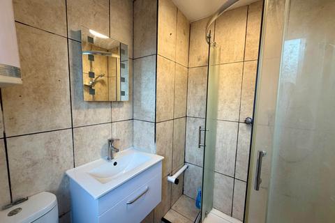 1 bedroom flat to rent, Winchester House, Aylesbury HP21