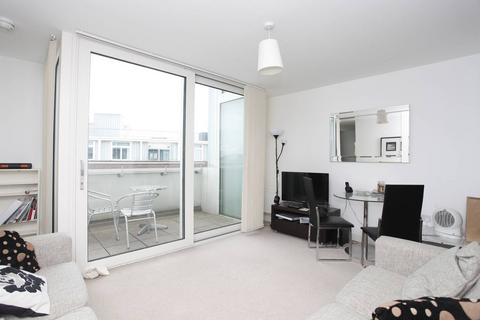 1 bedroom flat to rent, Surrey Quays Road, Canada Water, London, SE16