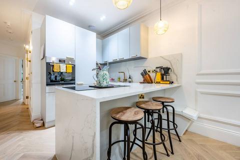 2 bedroom flat to rent, The Grand, Grange Road, Bermondsey, London, SE1