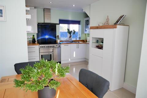 3 bedroom semi-detached house for sale, Penn Hill Road, Calne