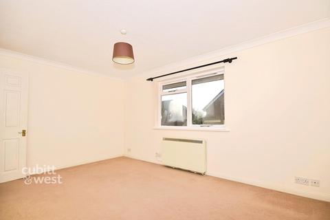 undefined, Salthill Road Chichester PO19