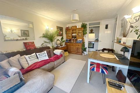 2 bedroom flat for sale, St. Andrews Road, Bedford MK40