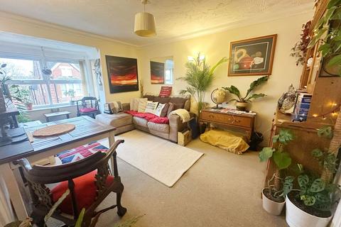 2 bedroom flat for sale, St. Andrews Road, Bedford MK40