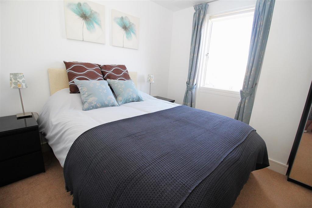 Bed 2.JPG