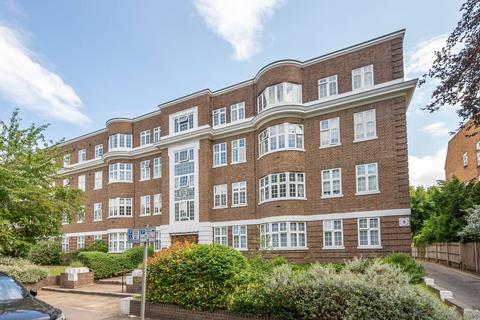 4 bedroom flat for sale, Wimbledon Close, Wimbledon Village, London, SW20