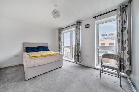 3 bedroom terraced house for sale, Addison Road, Reading, Berkshire
