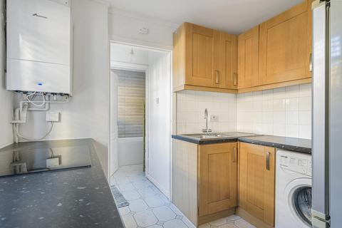 2 bedroom semi-detached house for sale, Oakley Road, Bromley