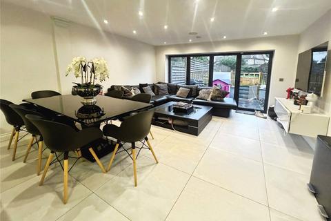 undefined, Windmill Street, Bushey WD23