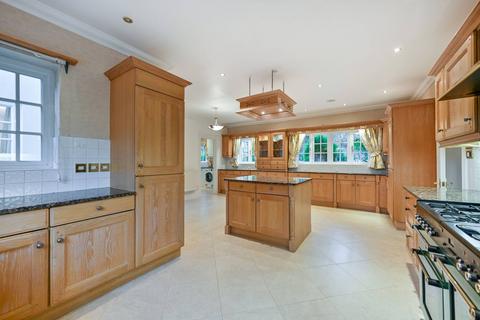 undefined, Wentworth Drive, Virginia Water, GU25