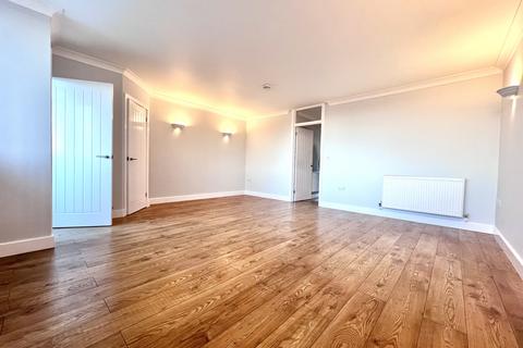 2 bedroom flat to rent, Fareham, PO14