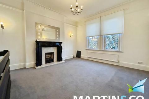 2 bedroom apartment for sale, Kensington Court, Wakefield WF1